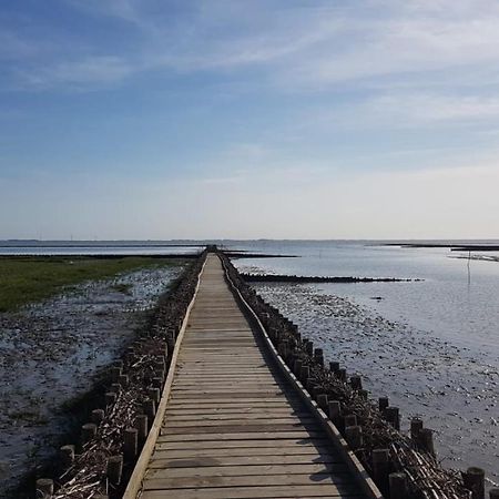 Wohnmobilstellplatz Hemenswarft An Der Nordsee - Meerblick Emmelsbüll-Horsbüll Dış mekan fotoğraf